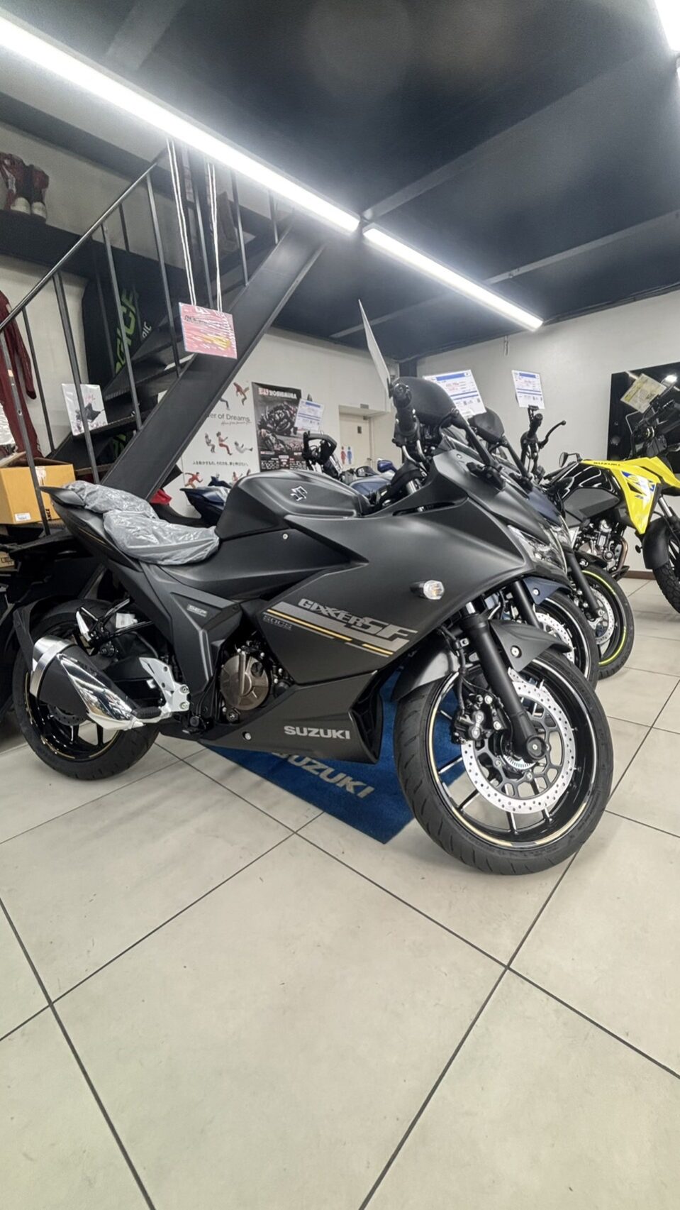 ジクサー　SF250/スズキ