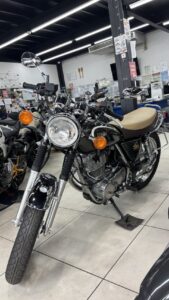 新規車両！！　　SR400 / YAMAHA