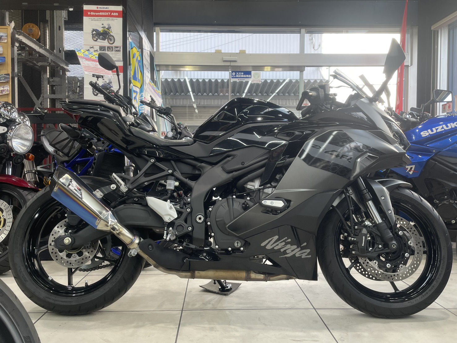 ZX-4Ｒ ＳＥ / ＫＡＷＡＳＡＫＩ